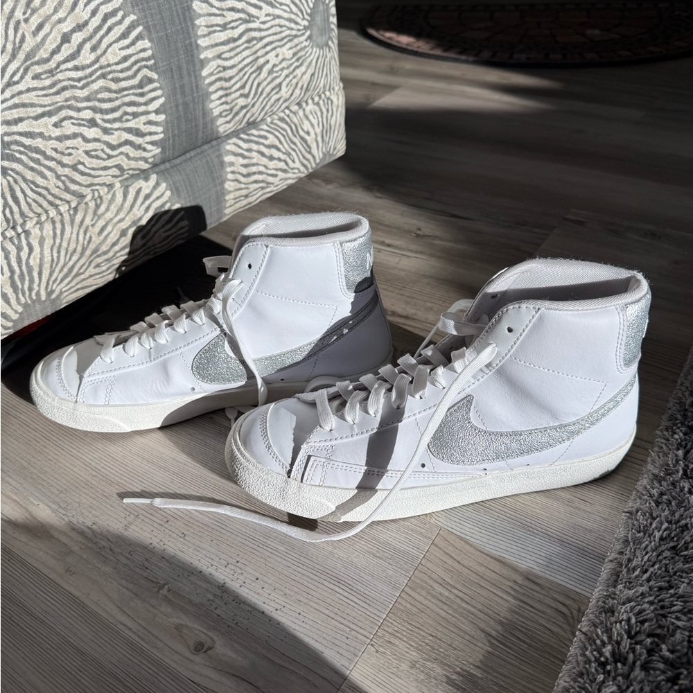 Women’s Nike Blazers White with silver accent, size 8.5